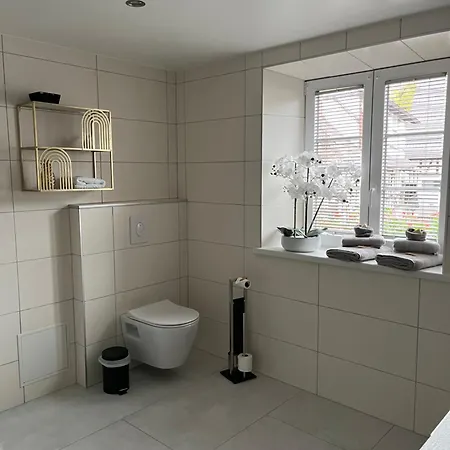 D'hotes Chez Linda Stéphane Le Passé Composé Affittacamere 3*