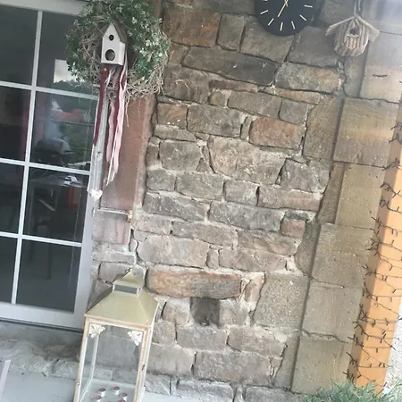 D'hotes Chez Linda Stéphane Le Passé Composé 3*