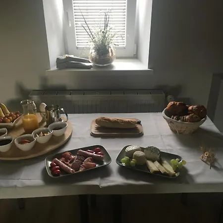 D'hotes Chez Linda Stéphane Le Passé Composé 3* Preuschdorf