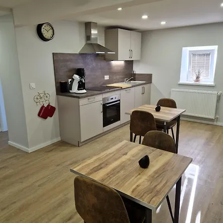 D'hotes Chez Linda Stéphane Le Passé Composé 3*